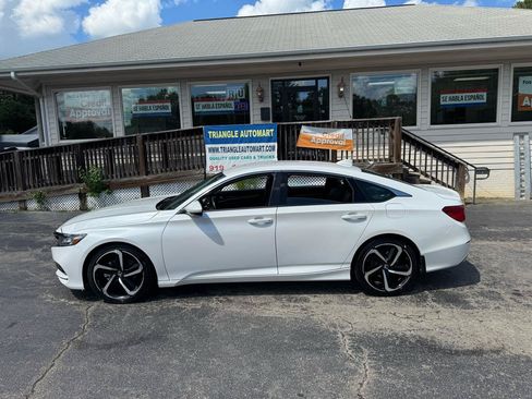 Used 2019 Honda Accord Sport image 5