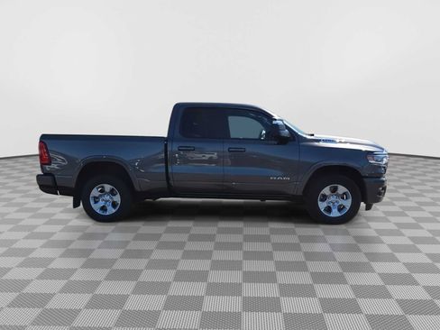 Used 2025 RAM 1500 Big Horn AWD/4WD image 9