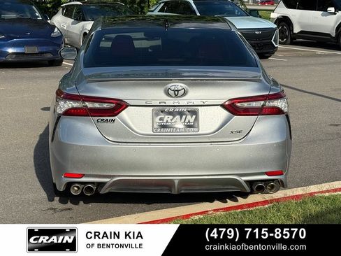 Used 2018 Toyota Camry XSE FWD image 6