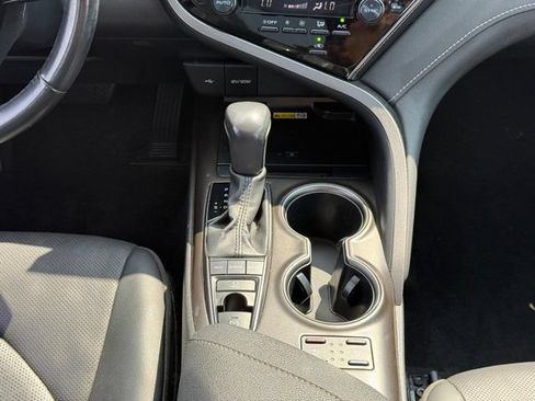 Used 2024 Toyota Camry XSE w/ Navigation Package FWD image 18