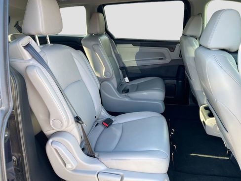 Used 2024 Honda Odyssey EX-L image 28