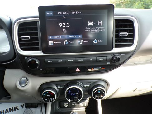 New 2026 Hyundai Venue SEL FWD image 22