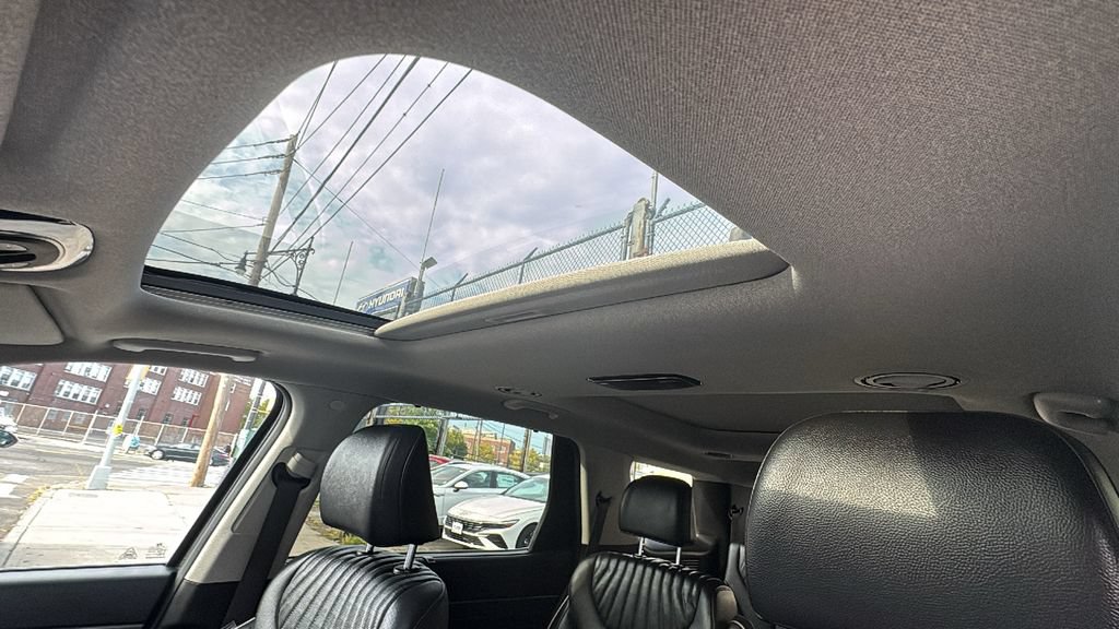 Used 2024 Hyundai Palisade Limited AWD/4WD image 13