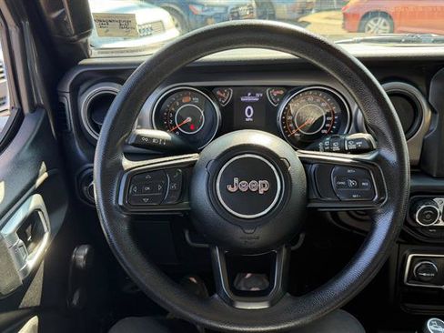 Used 2022 Jeep Wrangler Unlimited Sport AWD/4WD image 24