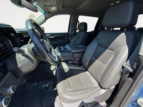 Used 2024 GMC Sierra 1500 SLT AWD/4WD image 10