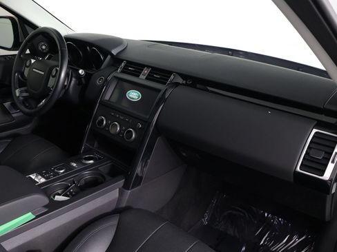 Used 2020 Land Rover Discovery SE AWD/4WD image 21