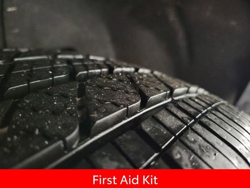 Used 2022 Nissan Pathfinder Platinum w/ Cargo Package image 11