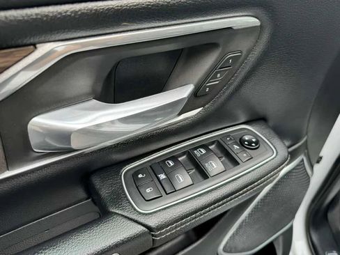Used 2020 RAM 1500 Laramie image 13