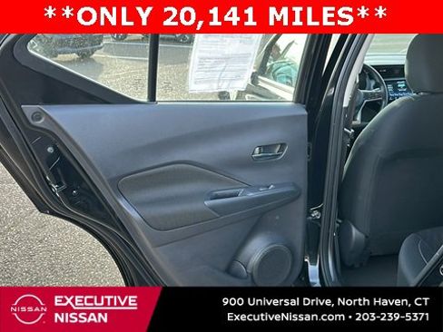 Certified 2024 Nissan Kicks SV image 19