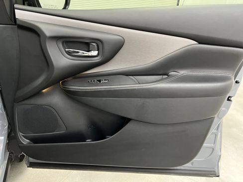 Used 2024 Nissan Murano SL FWD image 30