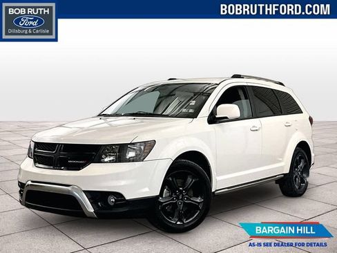Used 2019 Dodge Journey Crossroad FWD image 1