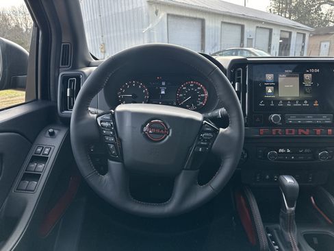 New 2026 Nissan Frontier PRO-4X w/ Pro Premium Package AWD/4WD image 23