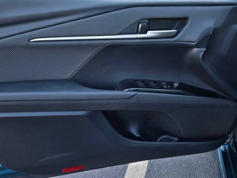 Used 2025 Toyota Camry SE FWD image 8