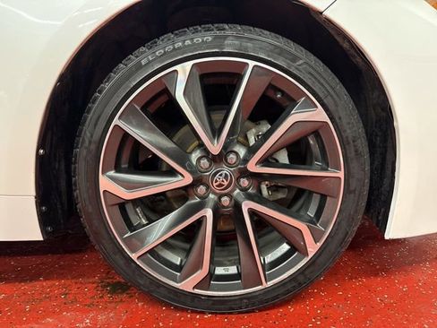 Used 2022 Toyota Corolla SE w/ SE Premium Package image 50