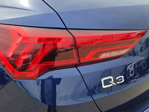 Used 2021 Audi Q3 2.0T Premium w/ Convenience Package image 38