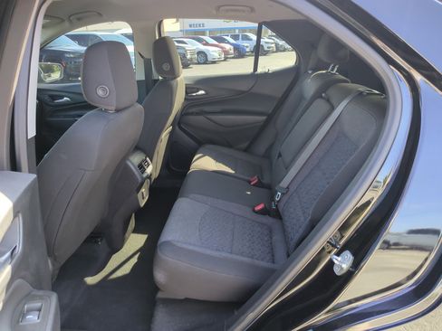 Used 2023 Chevrolet Equinox LT image 7