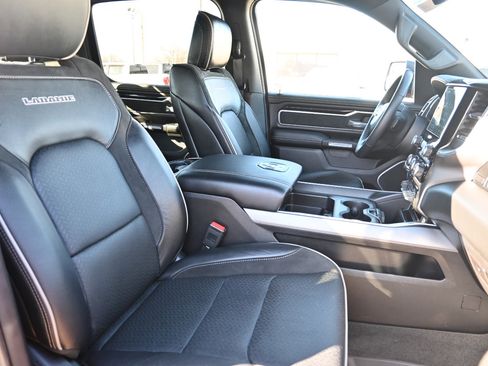 Used 2022 RAM 1500 Laramie image 14