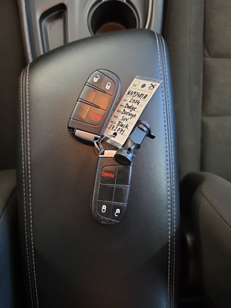 Used 2024 Dodge Durango SXT w/ 3rd Row Seating Group RWD image 29