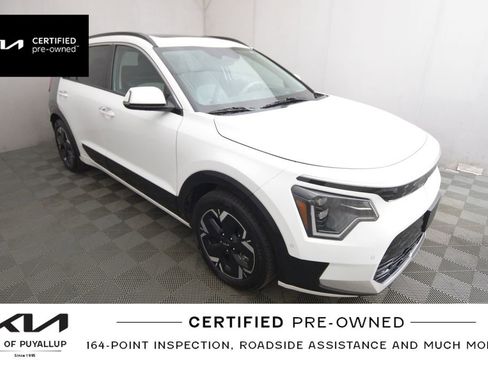 Certified 2023 Kia Niro Wave w/ Wave Preserve Package image 4