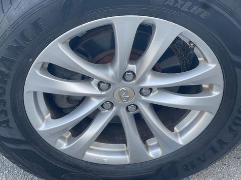 Used 2010 INFINITI FX35 AWD w/ Navigation Pkg image 9