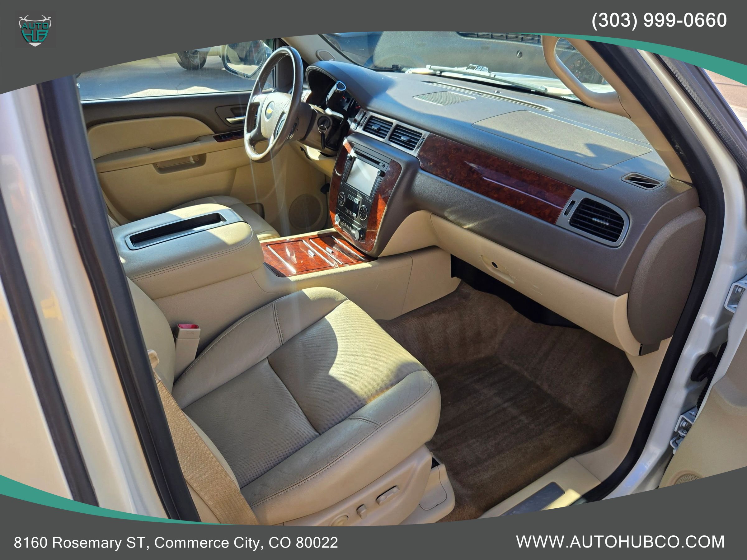 Used 2013 Chevrolet Avalanche LTZ AWD/4WD image 10