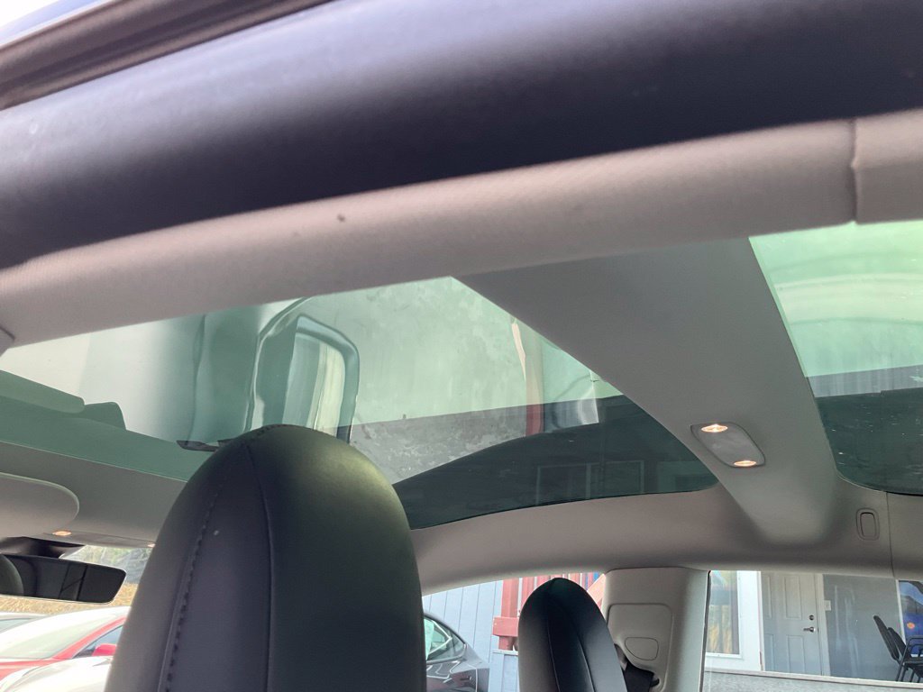 Used 2023 Tesla Model 3 Standard Range RWD image 32