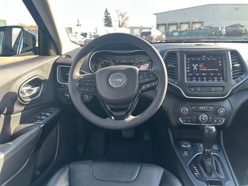 Used 2023 Jeep Cherokee Altitude Lux w/ Lux Elite Package image 15