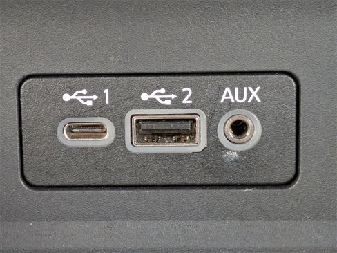 Used 2025 Nissan Sentra SV image 26