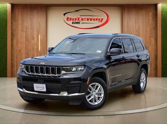 Used 2023 Jeep Grand Cherokee L Laredo w/ Luxury Tech Group I AWD/4WD video 1