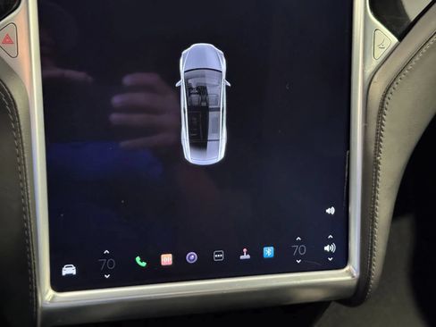 Used 2017 Tesla Model X AWD/4WD image 16