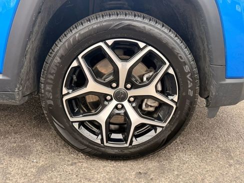 Used 2025 Jeep Compass Limited image 29