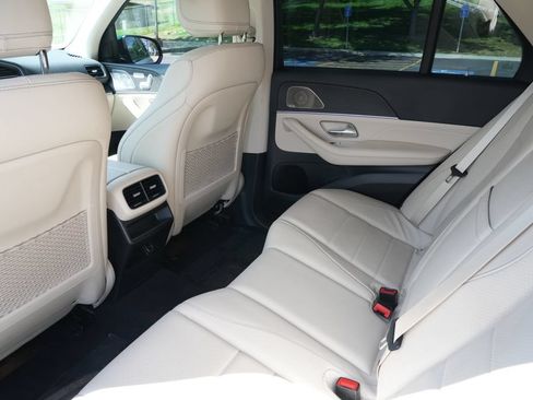 Used 2021 Mercedes-Benz GLE 350 4MATIC image 12