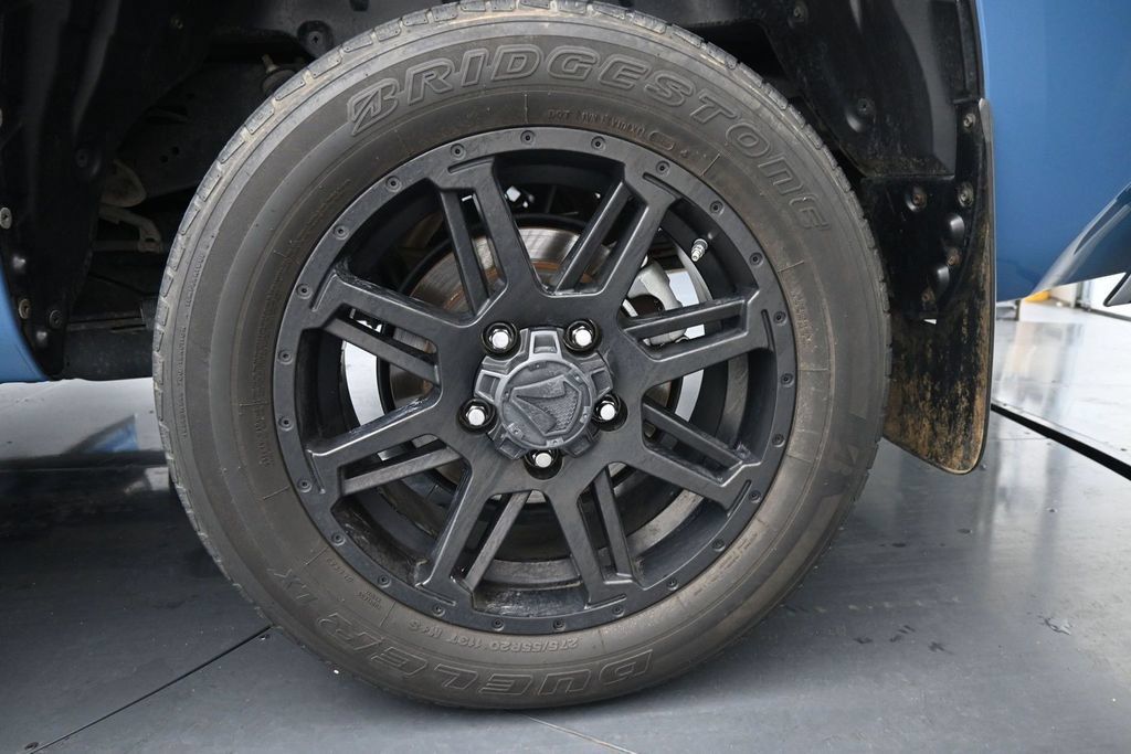 Used 2020 Toyota Tundra SR5 w/ SR5 Upgrade Package RWD image 15