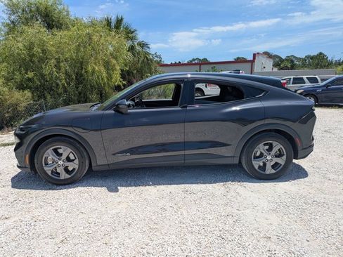 Used 2022 Ford Mustang Mach-E Select w/ Comfort/Technology Package AWD/4WD image 6