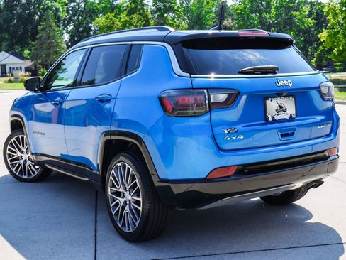 Used 2022 Jeep Compass Limited w/ Elite Group AWD/4WD image 17