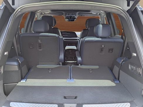 New 2026 Cadillac Vistiq Premium Luxury AWD/4WD image 6