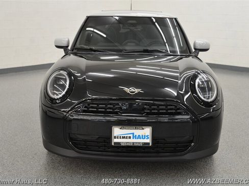 Used 2026 MINI Cooper 2-Door Hardtop image 4