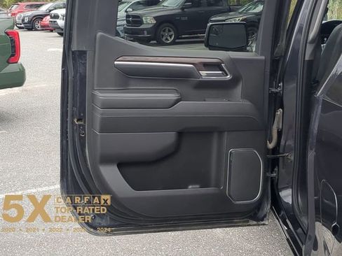 Used 2024 GMC Sierra 1500 SLT image 33