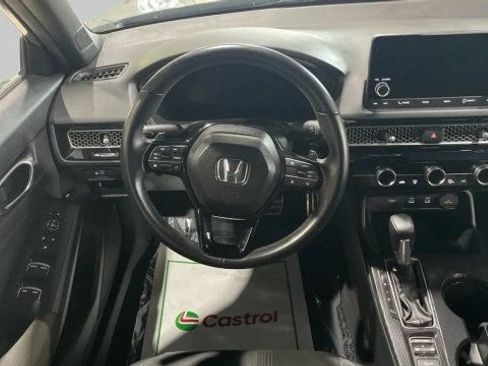 Used 2025 Honda Civic Sport image 16