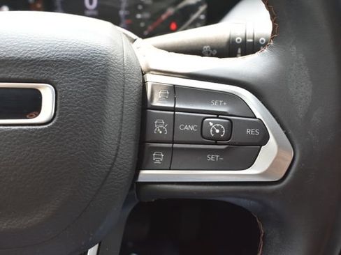 Used 2022 Jeep Compass Limited AWD/4WD image 21