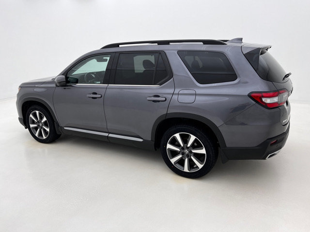 Used 2023 Honda Pilot Elite image 10