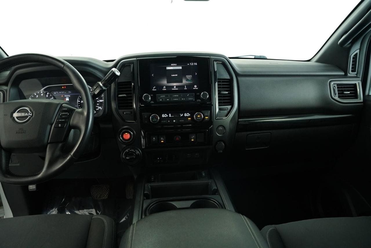 Used 2023 Nissan Titan SV w/ SV Convenience Package AWD/4WD image 11
