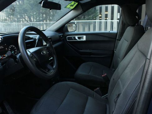 Used 2023 Ford Explorer 4WD Police Interceptor image 13