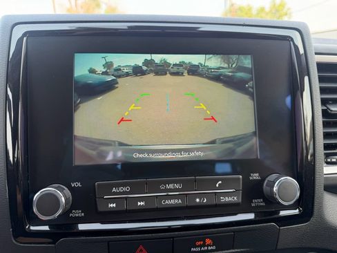 Used 2022 Nissan Frontier SV w/ Technology Package AWD/4WD image 36