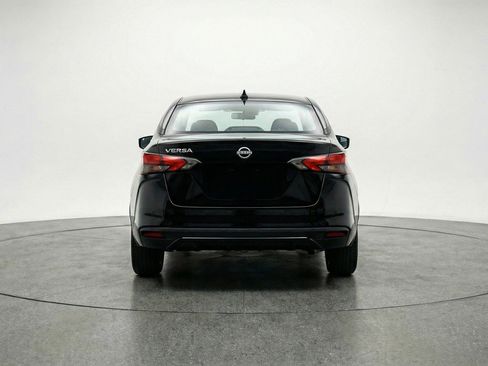 Used 2025 Nissan Versa SV image 7