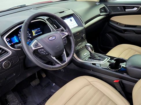 Used 2016 Ford Edge SEL w/ Equipment Group 201A AWD/4WD image 17