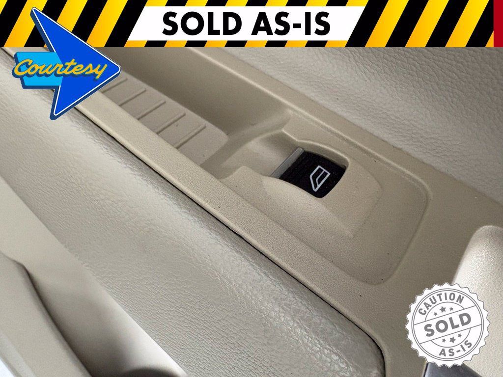 Used 2014 Ford Escape Titanium AWD/4WD image 13