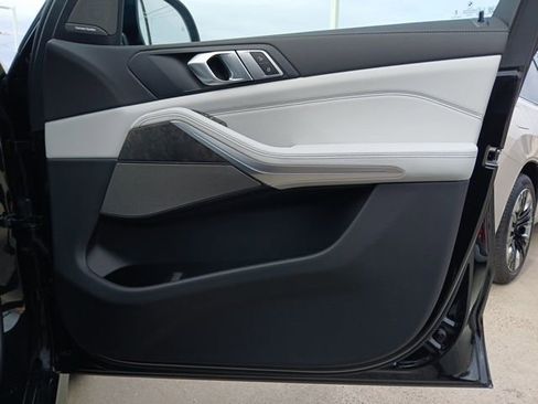 New 2026 BMW X5 sDrive40i RWD image 17
