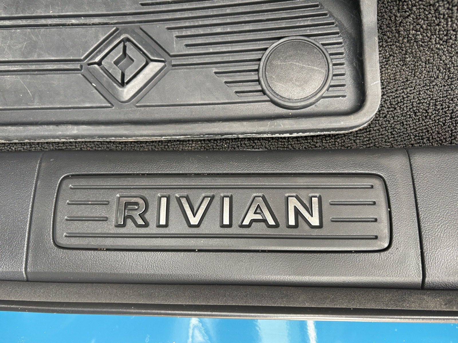 Used 2022 Rivian R1T Adventure AWD/4WD image 23
