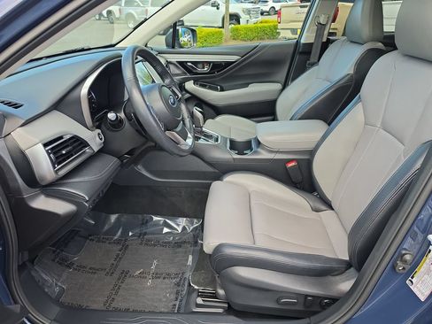 Used 2023 Subaru Outback Limited AWD/4WD image 22